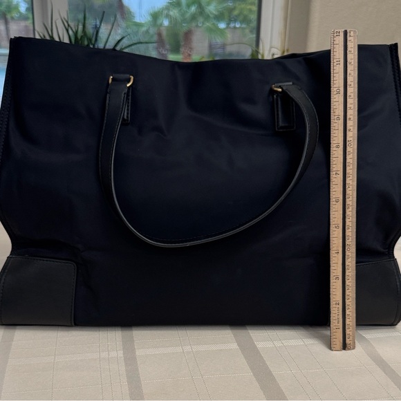 Tory Burch Black Tote Bag - Picture 3 of 13